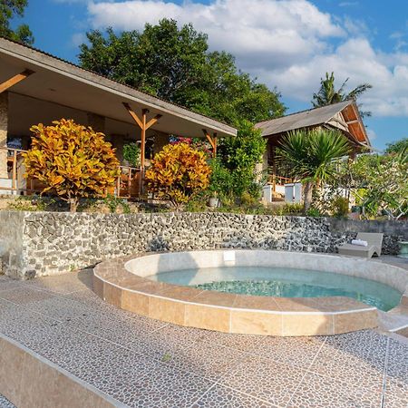 Апартаменты Annaya House Batumadeg Экстерьер фото