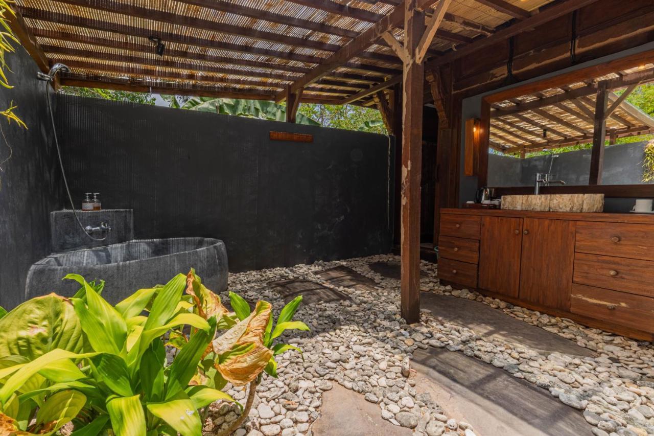 Апартаменты Annaya House Batumadeg Экстерьер фото